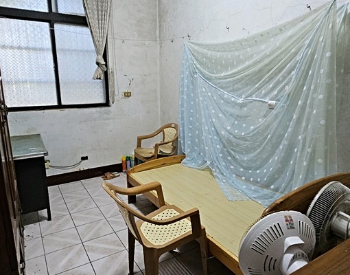 新竹香山整層樓出租(雅房合租) - Image 3