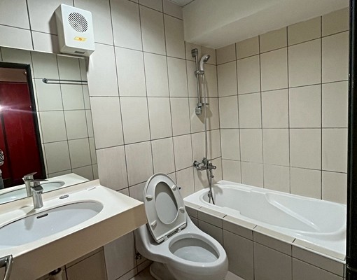 近BRT/系統大衣櫃/大空間可自行運用 - Image 9