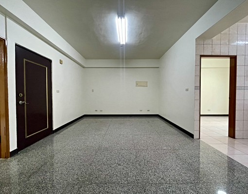 💖全新整理大三房兩衛💖可租補💖貓咪族首選💖浴缸 - Image 5