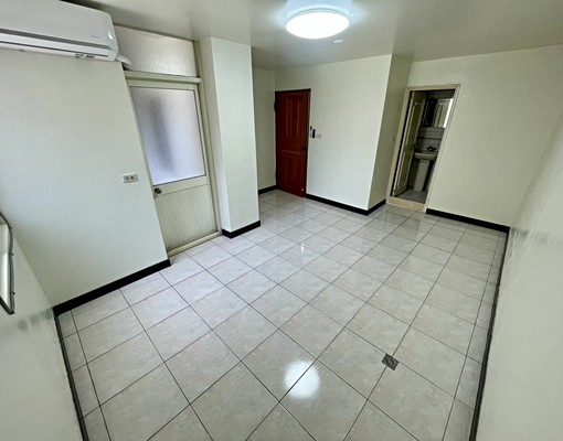 💖全新整理大三房兩衛💖可租補💖貓咪族首選💖浴缸 - Image 2