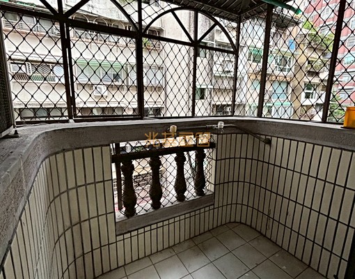 兆基社會住宅🏠象山/靜巷華廈雙陽台/可租補入籍 - Image 13