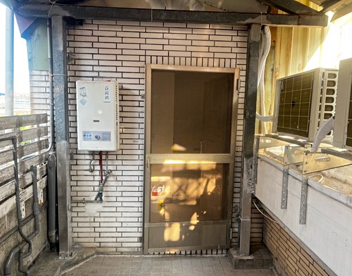 民生社區西松高中正面對公園第一排視野佳 - Image 11