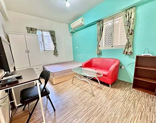 共洗獨立凸窗曬✨電梯美房✨可戶籍可租補✨子母車✨近水湳中國醫 - Image 1