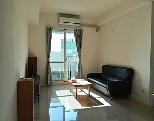 屋況新.室內明亮.房間皆開窗.家電齊.租金含管 - Image 1