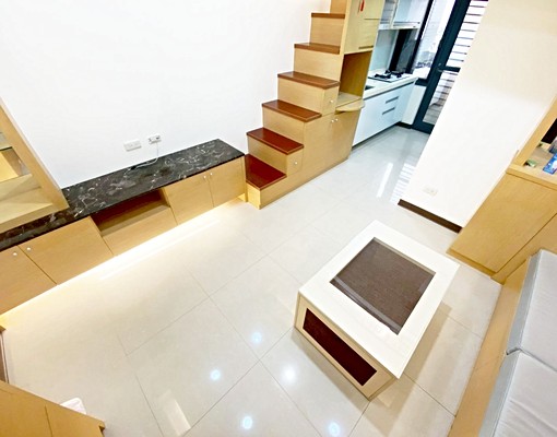 捷運板橋◆電梯套房◆採光垃圾代收★陽台 - Image 2