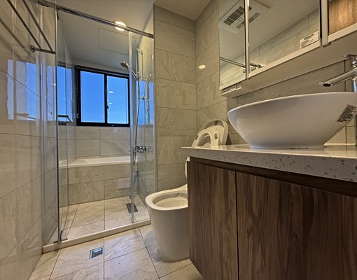 高鐵旁寶佳奇磊採光明亮大空間 - Image 4