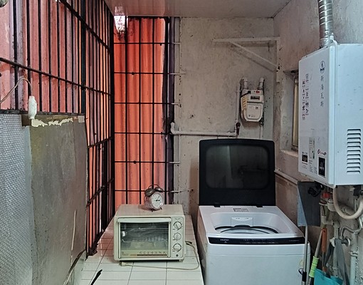可租補低樓層起家厝免服務費三重仁愛街 - Image 3