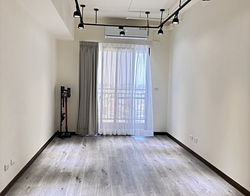 王爺壟明玥/全新景觀三房/附平面車位/屋主自租 - Image 1