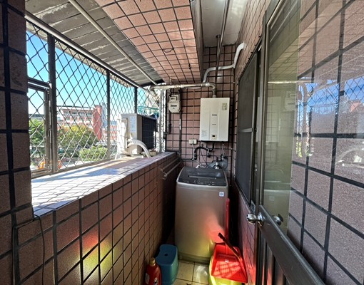 汐明/專營明園山莊透天/近汐科站優質電梯3房2陽台 - Image 4