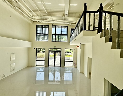 專-高鐵大面寬挑高店面 - Image 2