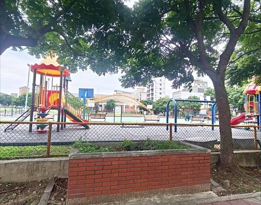 中興商區旁優質三房家具電齊全 - Image 2