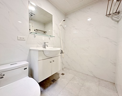 巨蛋捷運3分鐘/瑞豐夜市/皇苑3+1房 - Image 11