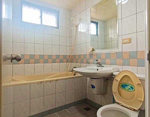 楠梓//台積電超優質電梯華廈漂亮大三房加機械平車位 - Image 9