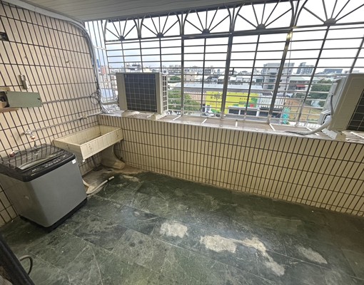 東海全新家具兩房與三房/獨洗曬/採光通風佳/可寵/租補 - Image 3