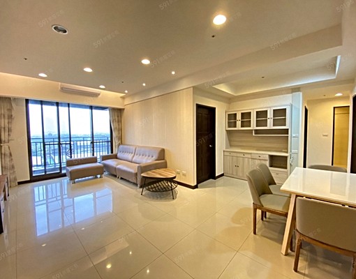 三房全配傢俱租金含車管高樓層近超市生活機能佳歡迎約 - Image 1