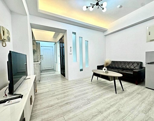 超美兩房機上車位❤️文心森林公園❤️可租補✅乖寵可談✅流理台 - Image 1