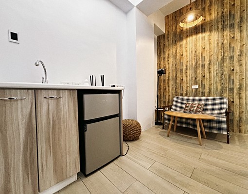 勤益科大⭐陽台電梯兩房⭐投影機大螢幕⭐溫馨可貓 - Image 3