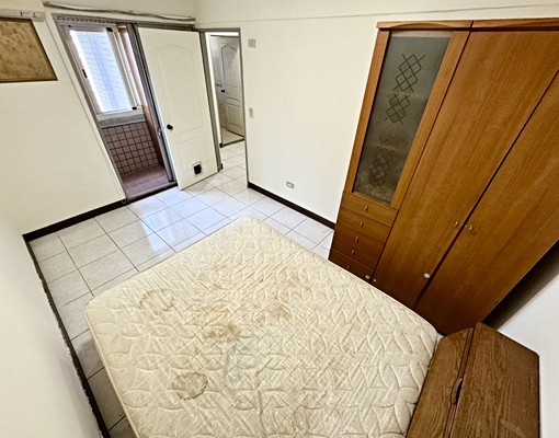 京國特區🔥稀有三房樓中樓|寵物可談|可租補|平面車位 - Image 5