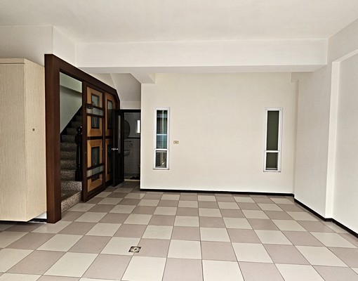 大同街透天住家~屋況美 - Image 2