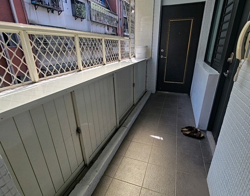 (全新裝潢工業風)大套房(租補可談) - Image 10