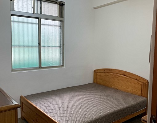 （訂金OK)中壢愛國路三房兩廳公寓「無誠勿擾」可line聯 - Image 1