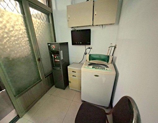 板橋🌟包水網路第四台/機能佳/免爬梯/獨洗/家具齊全 - Image 7