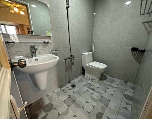 水湳經貿旁大三房+平車(含車.管理費) - Image 8