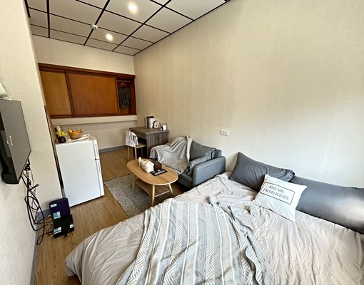 近新光三越/新裝潢採光雅房/可寵可補助/拎包入住贈網路第四台 - Image 6