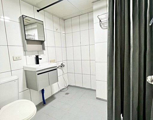 三重國小/租補入籍/寵物友善/免爬梯/變頻冷氣/獨洗曬 - Image 5