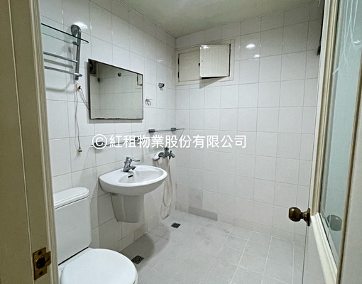 低樓層2樓|可租補免仲介費|比漾廣場正對面|三房兩廳兩衛 - Image 6