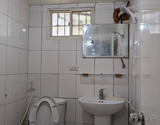 八里中山路套房出租 - Image 4