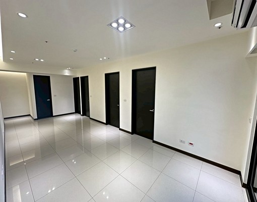 青埔近高鐵站高樓層景觀宅三房車 - Image 1