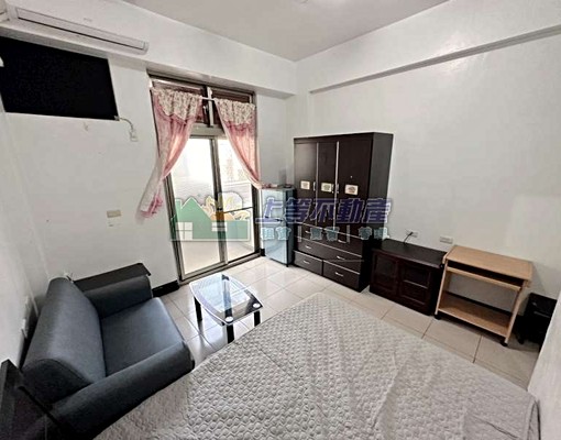 近巨城大魯閣獨洗獨曬陽台採光便宜出租 - Image 4