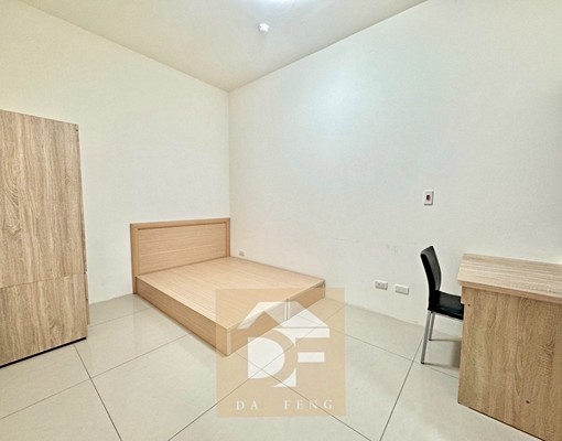 ⁉️近台積電‼️全新裝潢家俱電齊全‼️雙衛浴大兩房‼️附平車 - Image 7