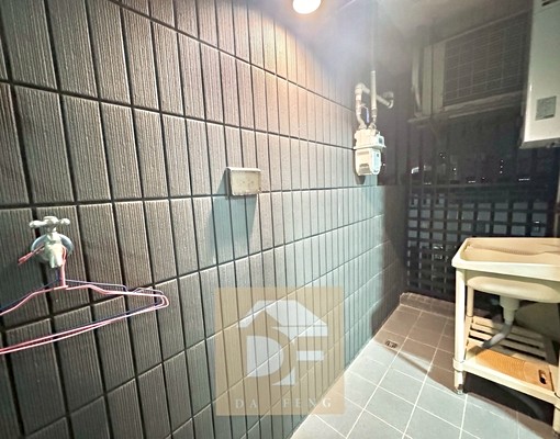 ⁉️近台積電‼️全新裝潢家俱電齊全‼️雙衛浴大兩房‼️附平車 - Image 11