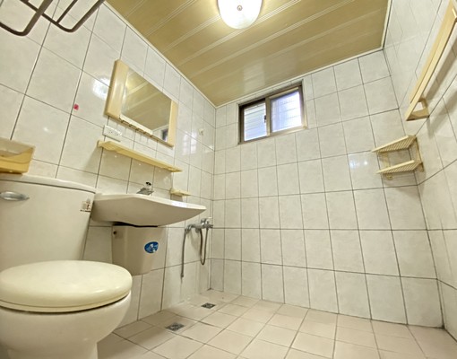 可以辦租金補助*陽明學區1+2樓店住.3房3衛浴+2衛浴開窗 - Image 13