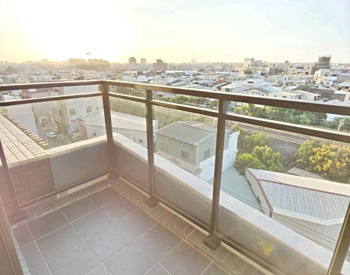 清水全新三房出房出租,家俱家電全配,可租補 - Image 5