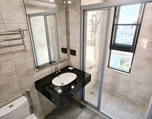 清水全新三房出房出租,家俱家電全配,可租補 - Image 10