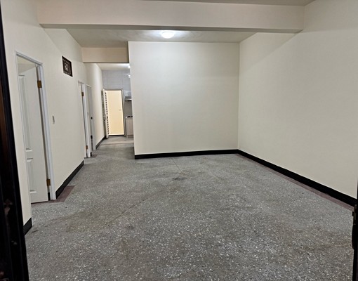 一樓4房~全新整理~住家.倉庫~加工. - Image 1