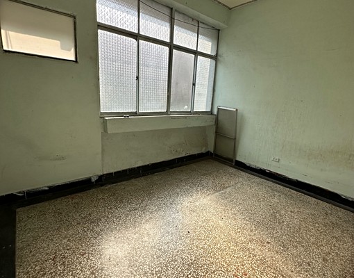 🔥澄明街金透天|人潮熱點・創業首選・可餐飲可住用 - Image 4