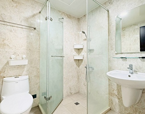 TO免仲/可補助/近草漯商圈精品兩房⭐️傢俱家電可談 - Image 8