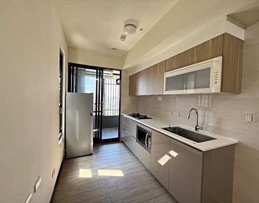 誠可議，水湳富宇兩房+平車，可寵可租補 - Image 6