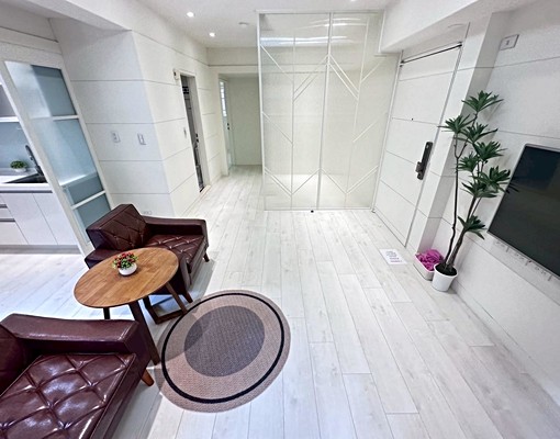 超大空間兩房⭐️開放式餐廳吧檯空間⭐️含平車⭐️近科博館 - Image 2