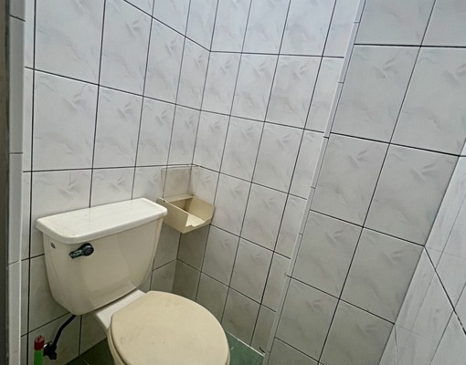 🏠小港店中路公寓2樓5房大空間出租 - Image 14