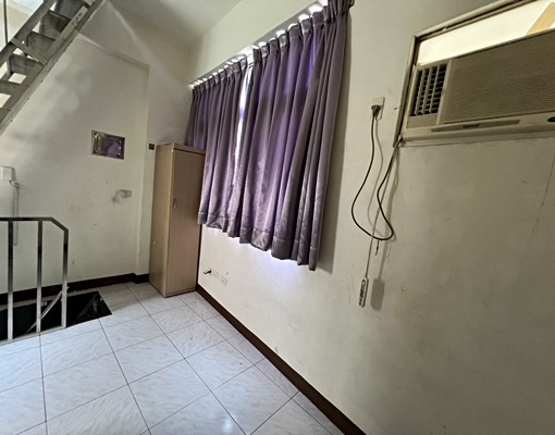 左營大路小透天整層租｜兩房兩衛可租補 - Image 2