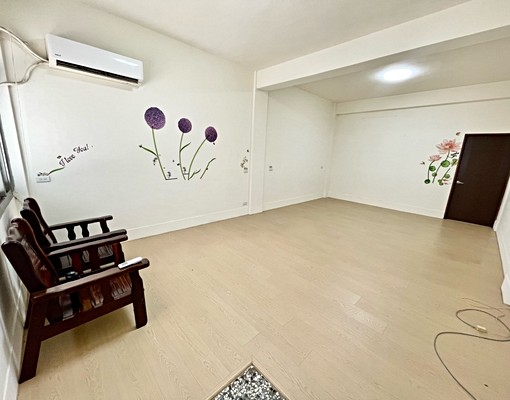 大雅整棟透天|可租補.戶籍|可寵|近清泉崗 - Image 1