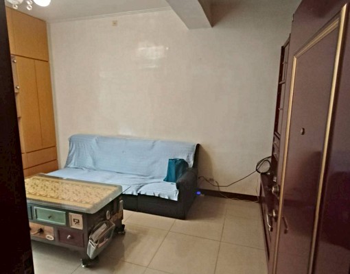 同安街低樓層爬高獨立套房 - Image 1