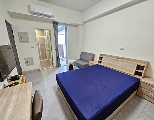 近棒球場/遠百有陽台/獨立洗衣機套房 - Image 3