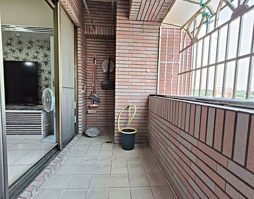 租-龍騰天下｜高樓明亮三房家俱全含車含管｜可租補 - Image 5