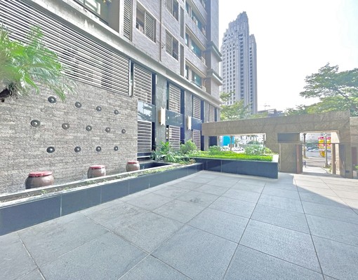 農十六特區【摩登國城】|翻新美2房車位❤️可租補 - Image 15